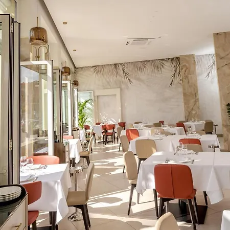 Hotel Falli 4*