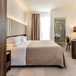 Hotel Falli 4*