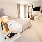 Hotel Falli