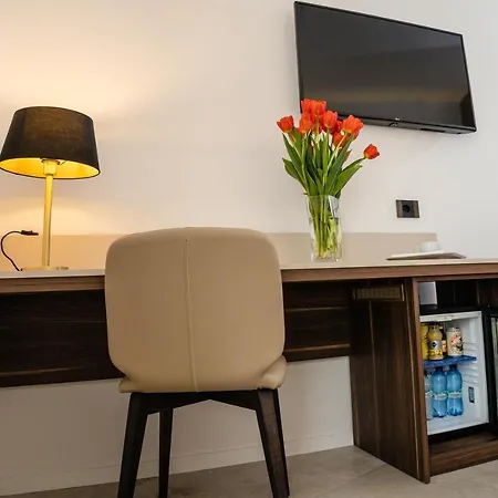 Falli ホテル ポルト・チェザーレオ