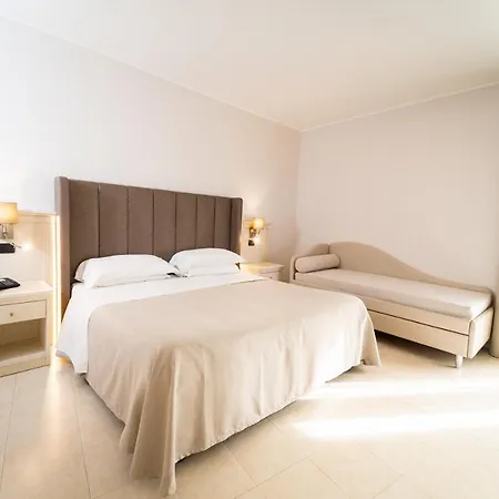 Falli ポルト・チェザーレオ